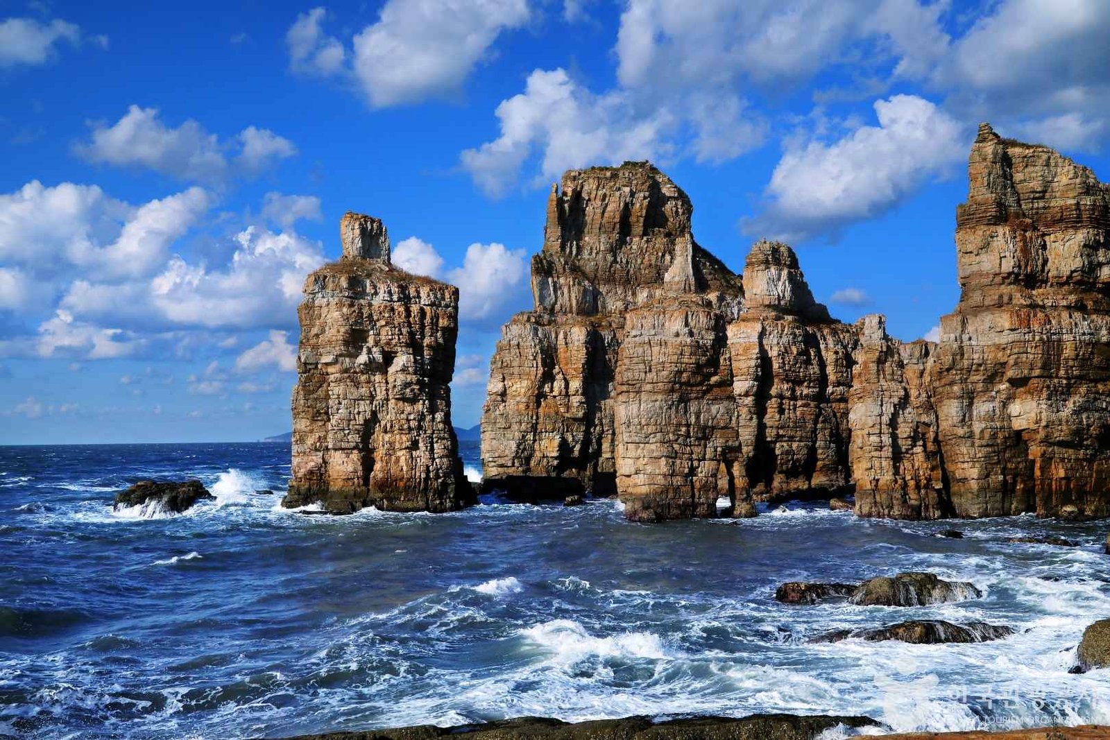 The Dumujin cliffs on Baengnyeongdo Island